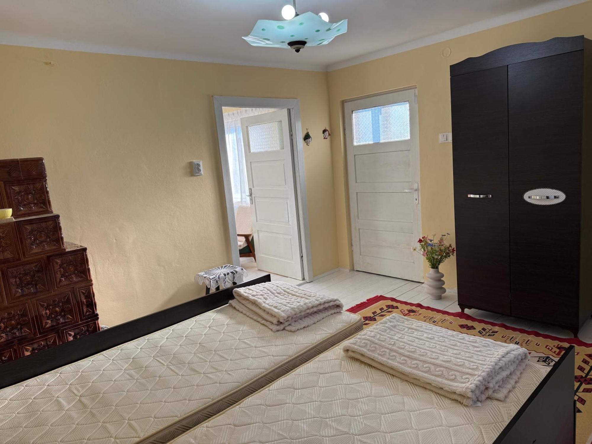 Casa Rurala Cu Livada Lavandra Campina Bagian luar foto